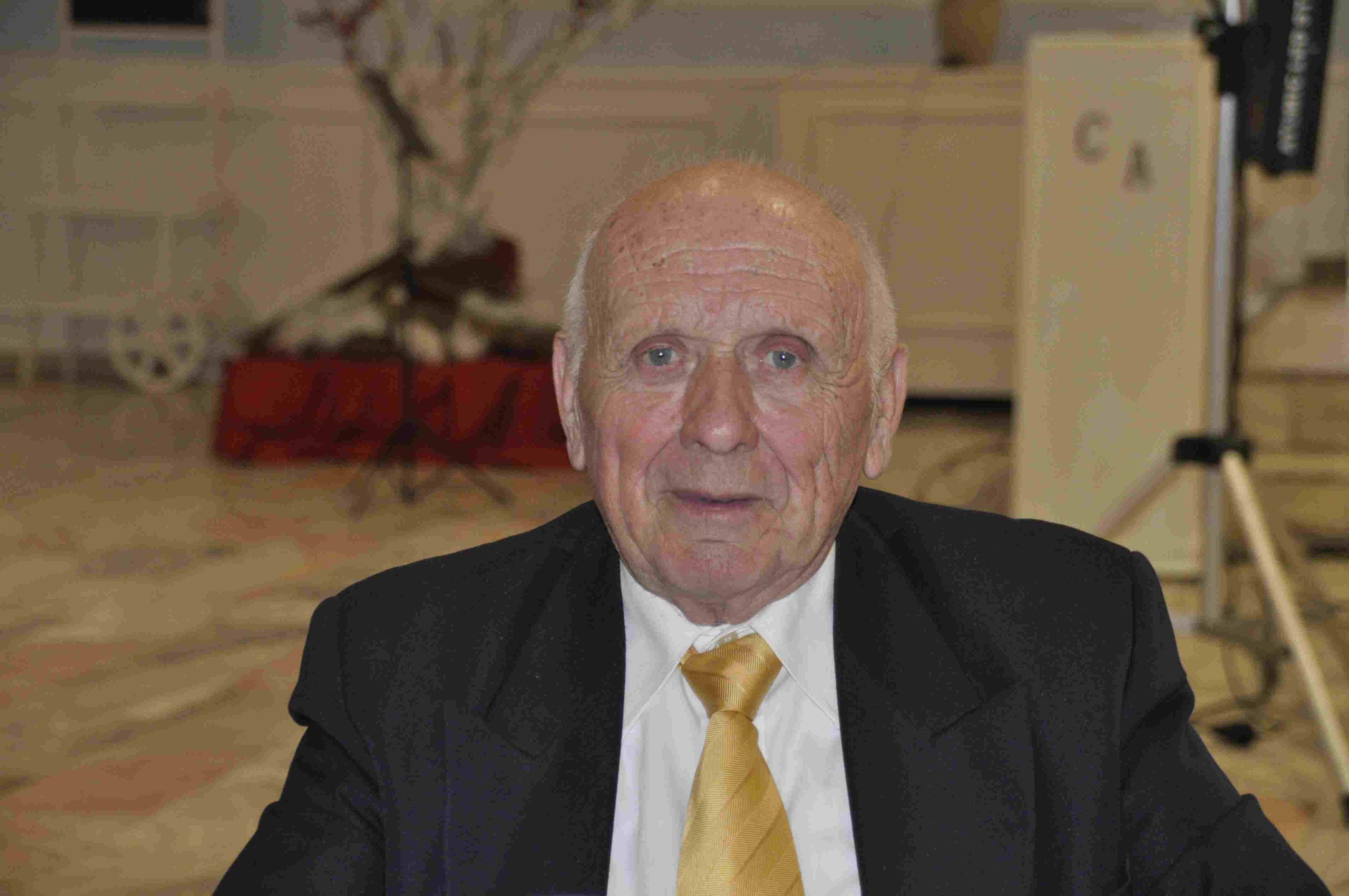 Ángel María Salazar Cabello